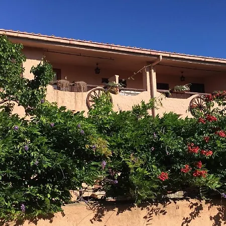 Appartement Rose Quadrilocale 2 *